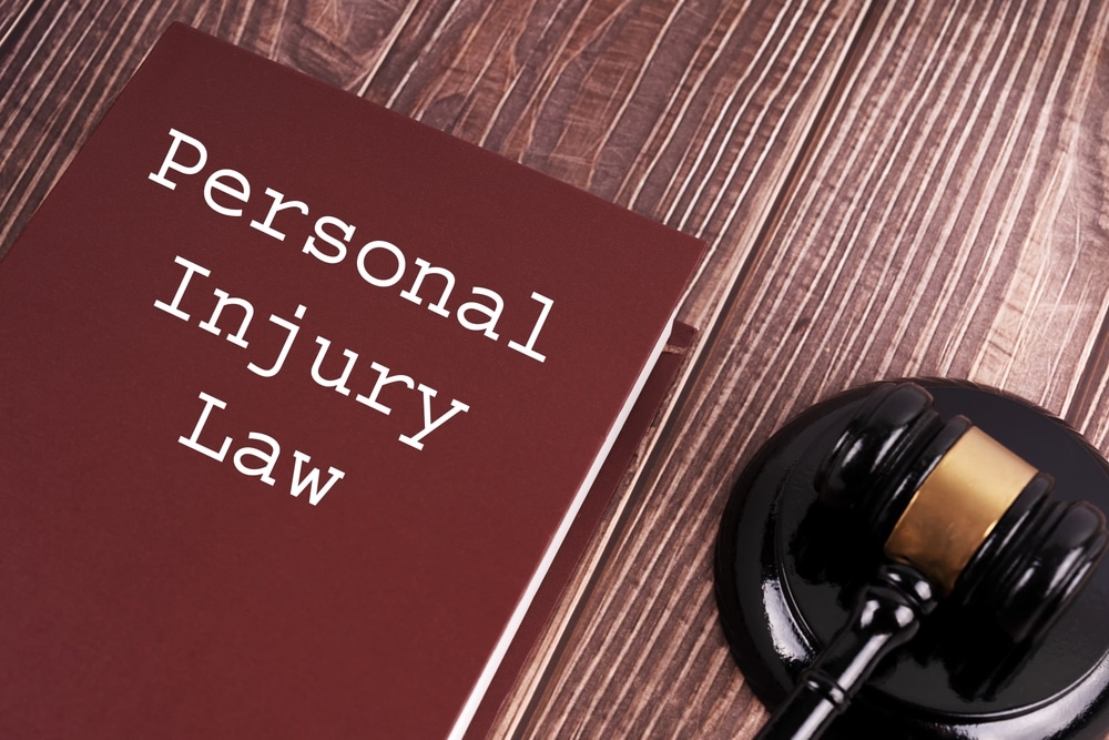PersonalInjuryLawWrittenOnABookWithJudgeGavel